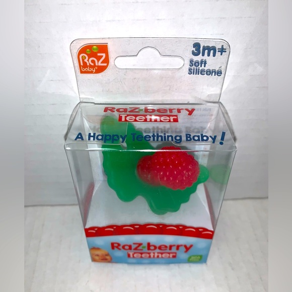Raz-berry Teether, 3 Monthst, Green/Red, 1 Count - Picture 2 of 5